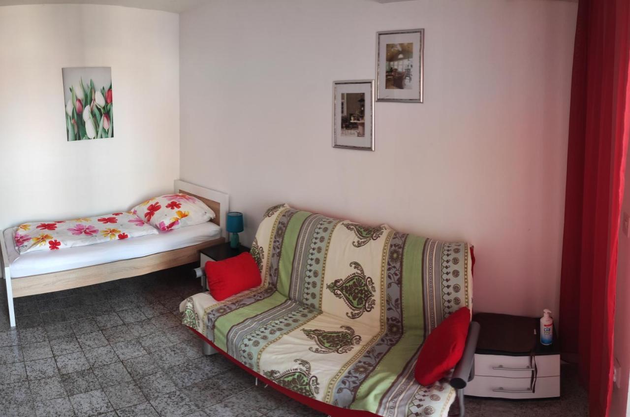 Apartmani Sabira Novi Vinodolski Kültér fotó