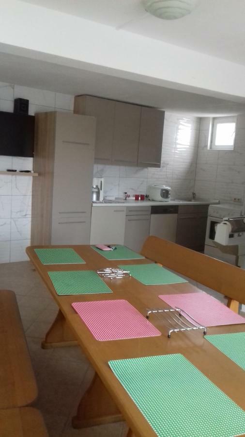 Apartmani Sabira Novi Vinodolski Kültér fotó