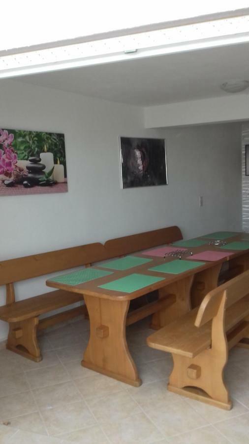 Apartmani Sabira Novi Vinodolski Kültér fotó